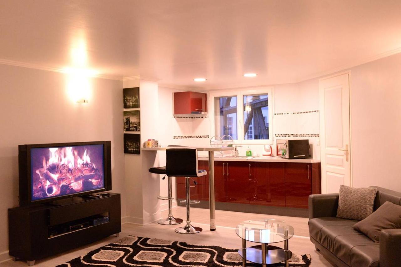 Beau Studio Meuble 2Min Du Moulin Rouge Paris Ngoại thất bức ảnh